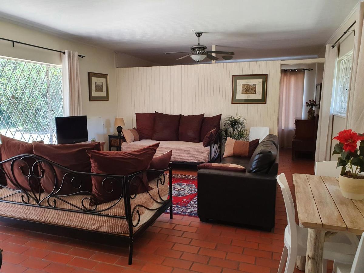 Pine Tree Lodge Мидранд Екстериор снимка