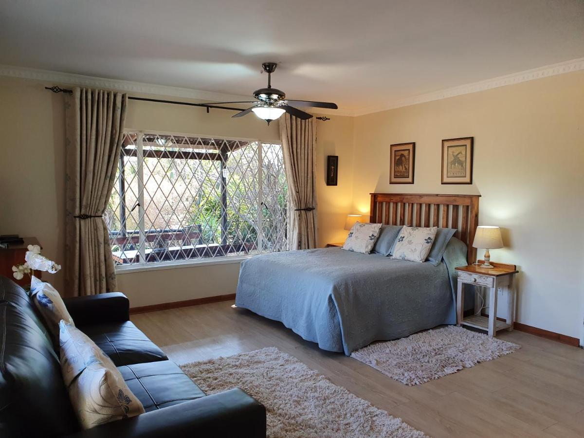 Pine Tree Lodge Мидранд Екстериор снимка
