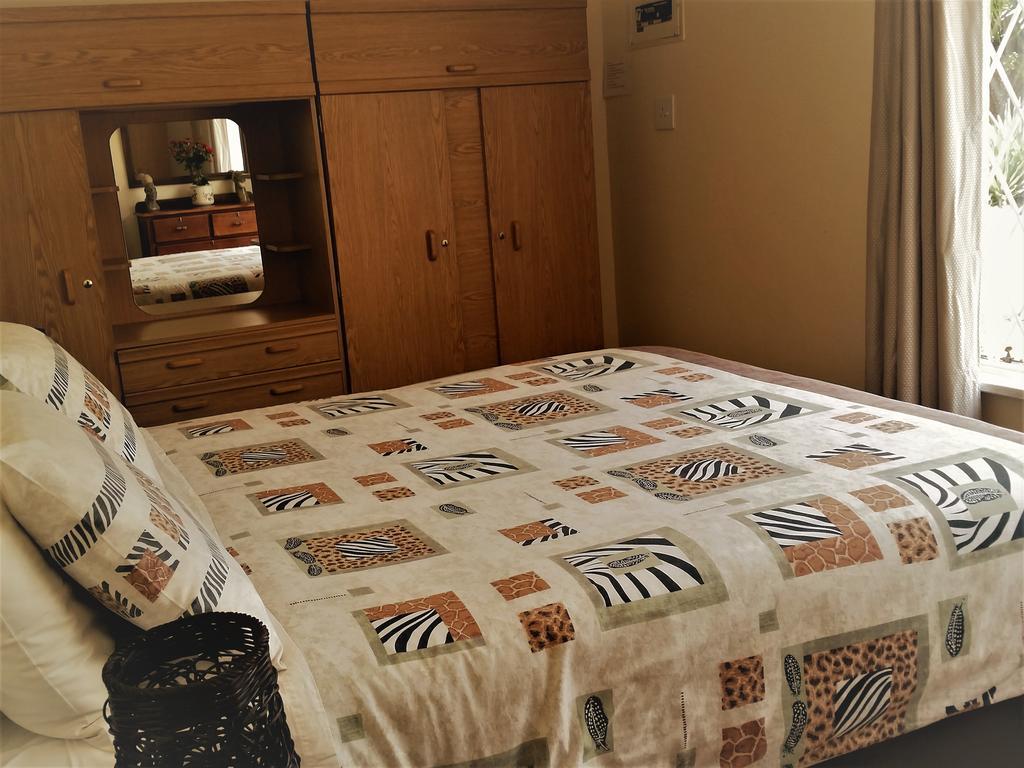 Pine Tree Lodge Мидранд Екстериор снимка