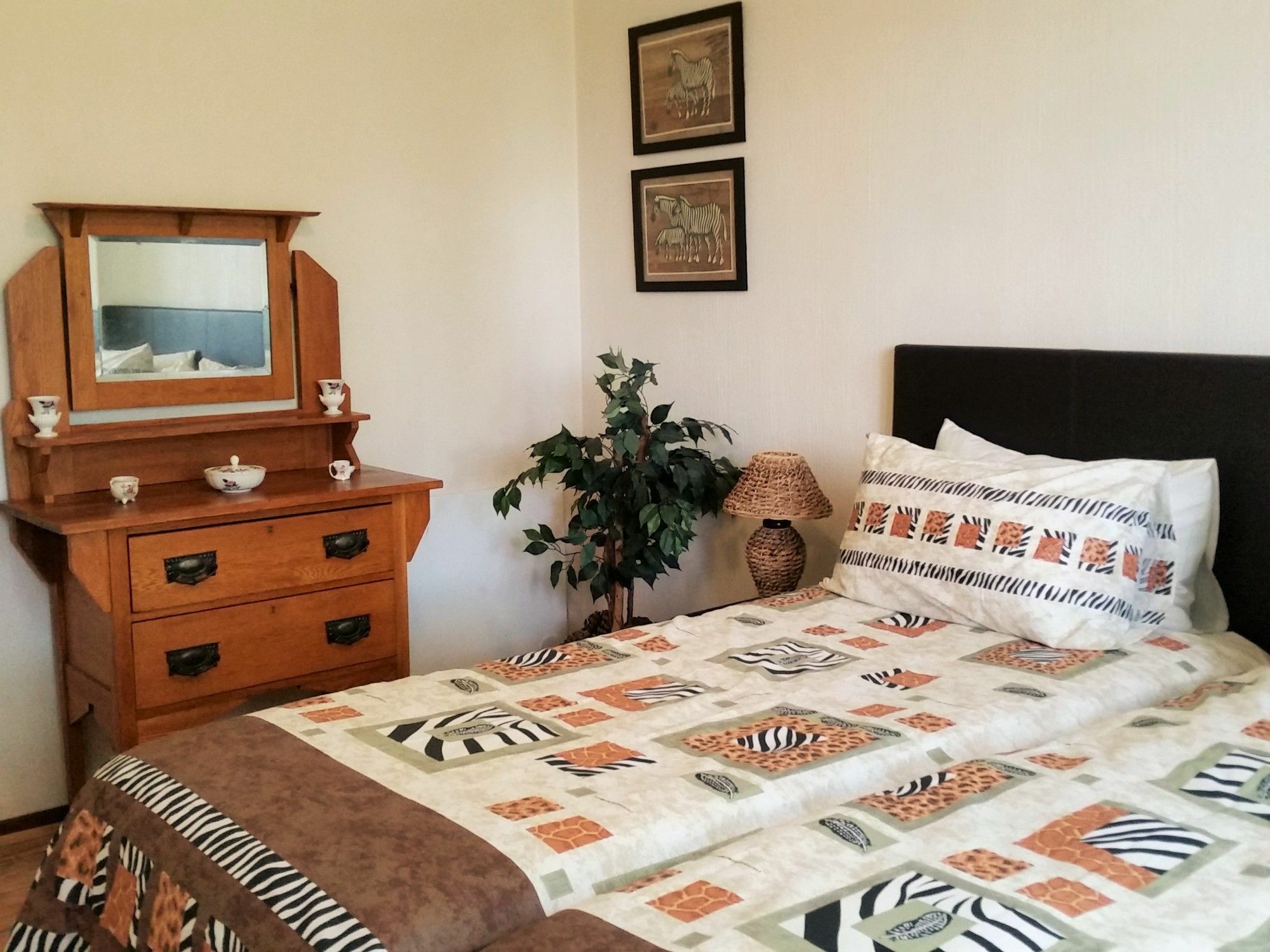 Pine Tree Lodge Мидранд Екстериор снимка